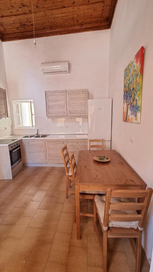 Kozas Art House, Symi Apartment Екстериор снимка