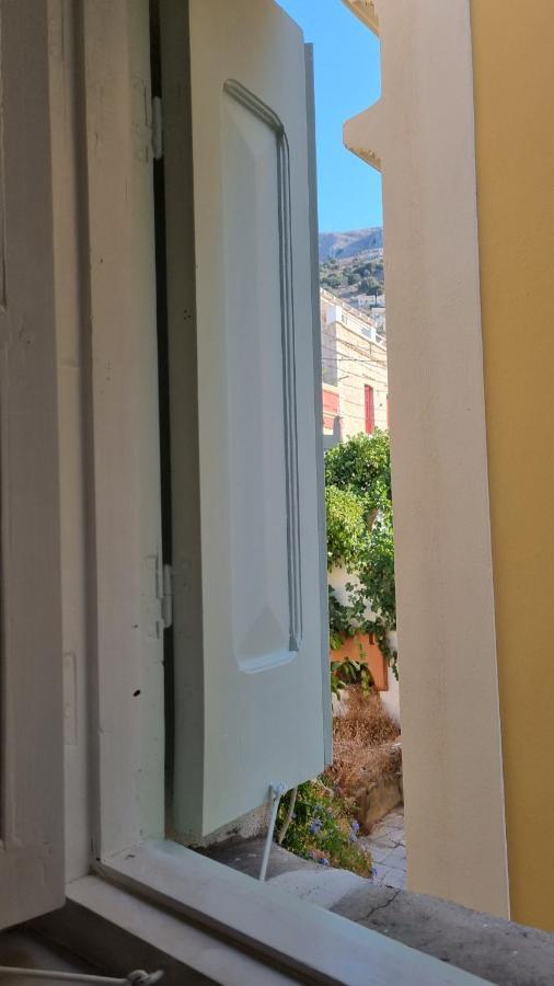Kozas Art House, Symi Apartment Екстериор снимка