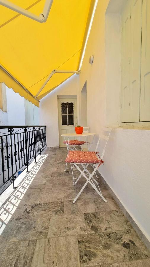 Kozas Art House, Symi Apartment Екстериор снимка
